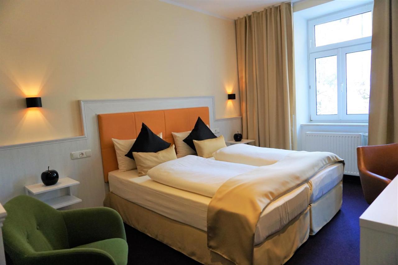 Hotel Brecherspitze Munich Exterior photo